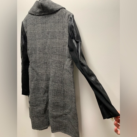 NEW KARL LAGERFELD PLAID WOOL DRAPE COLLAR FAUX LEATHER SLEEVE COAT SIZE:SMALL - Picture 12 of 16